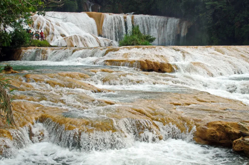 mexico_chiapas_agua_azul